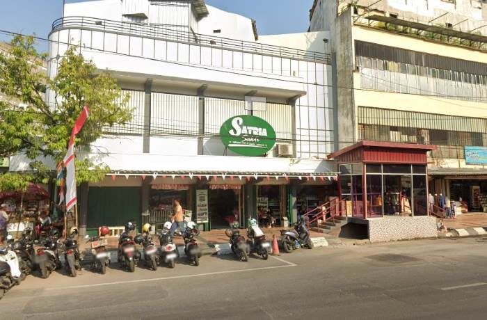 Toko Satria Semarang Pemuda, Jam Buka & Alamat Dekat Johar